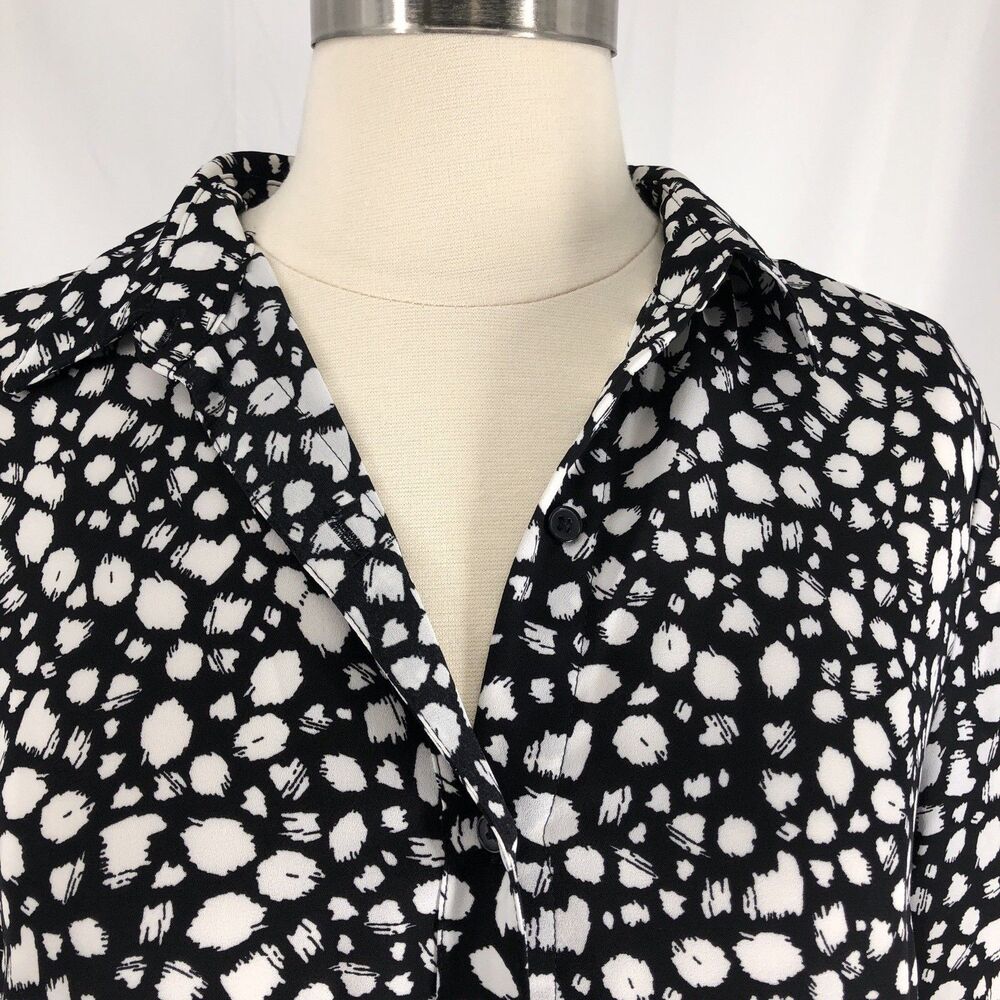 Banana Republic Classic Fit Patterned Button-Down Blouse Small